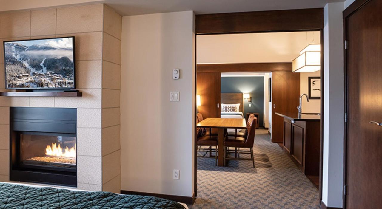 Aparthotel Evolution Whistler Exterior foto