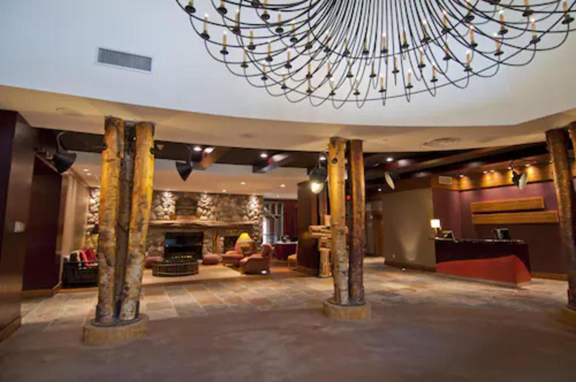 Aparthotel Evolution Whistler Exterior foto